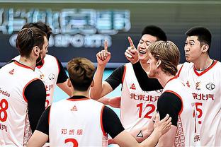 晋级决赛！羽毛球亚锦赛：中国男团男单3战全胜3-2淘汰韩国！
